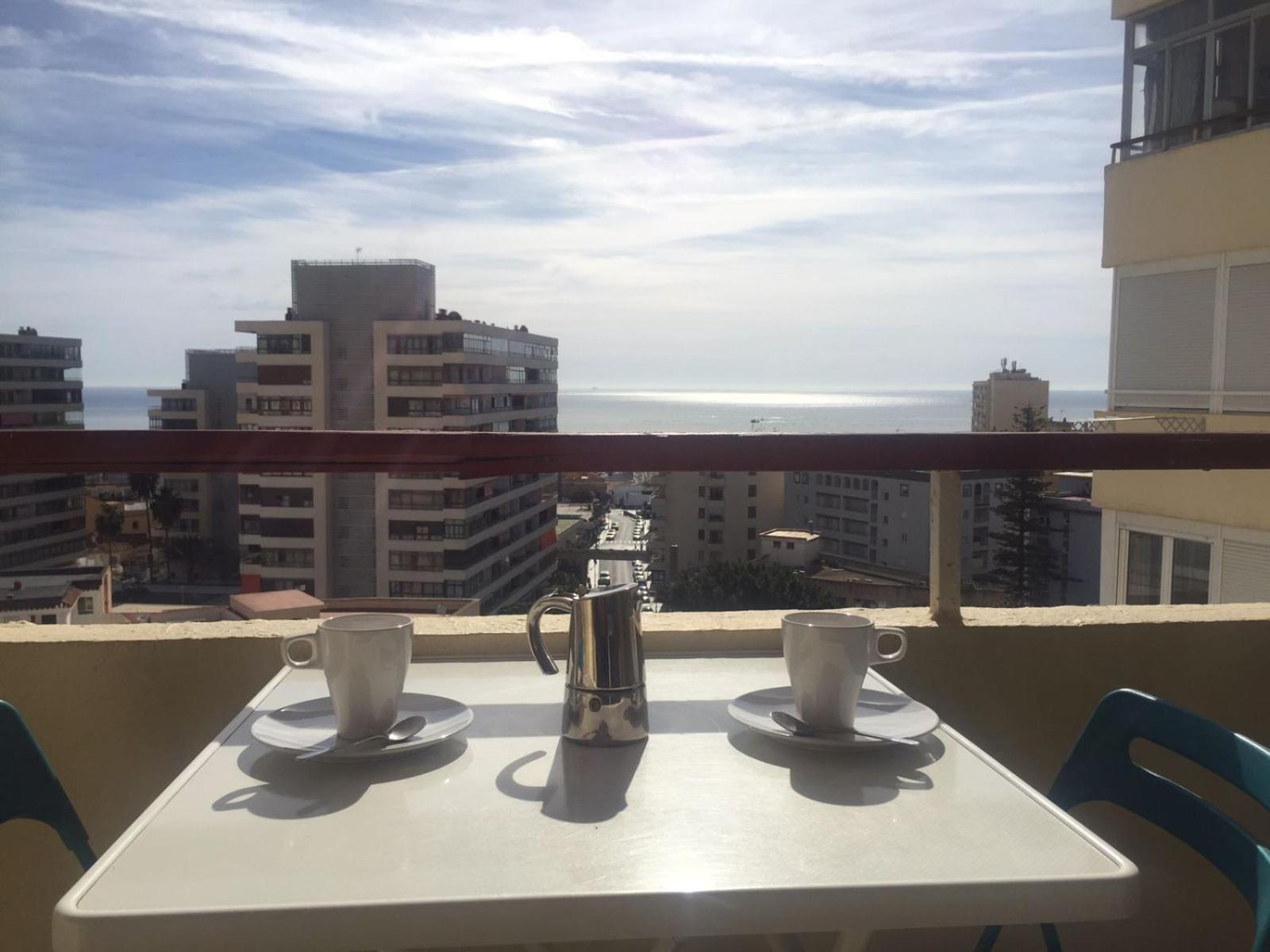 Apartamento En El Centro De Torremolinos Luaran gambar
