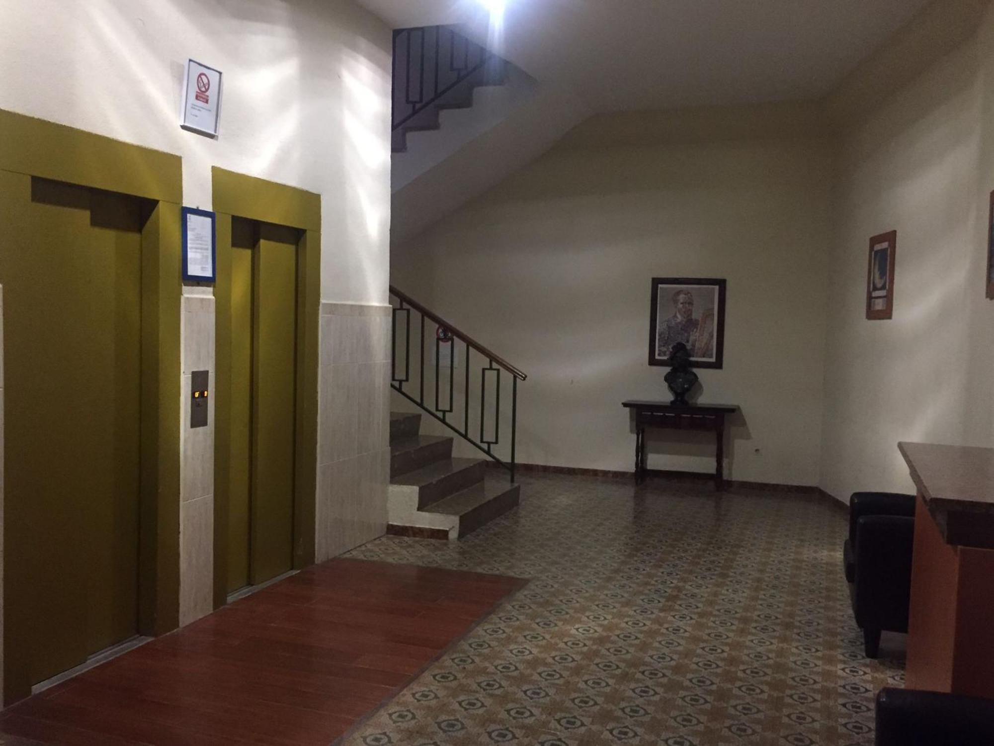 Apartamento En El Centro De Torremolinos Luaran gambar