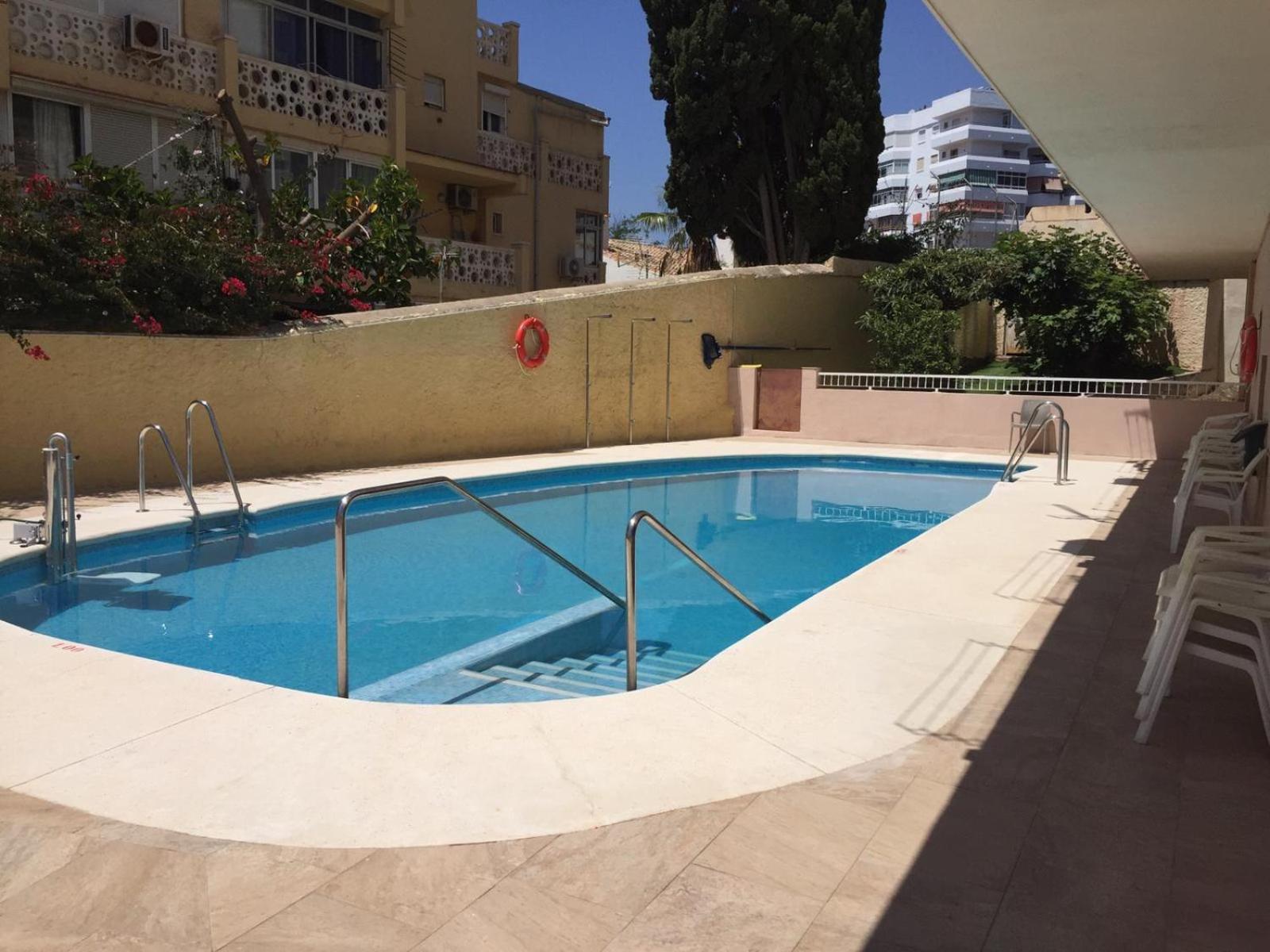 Apartamento En El Centro De Torremolinos Luaran gambar